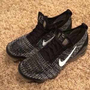 Nike Vapormax Flyknit 3 Size 9